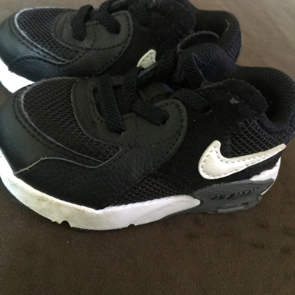 Baby shoes